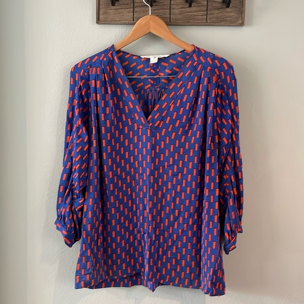Diane von Furstenberg Cahill V Neck 3/4 sleeve Silk Tunic size 10